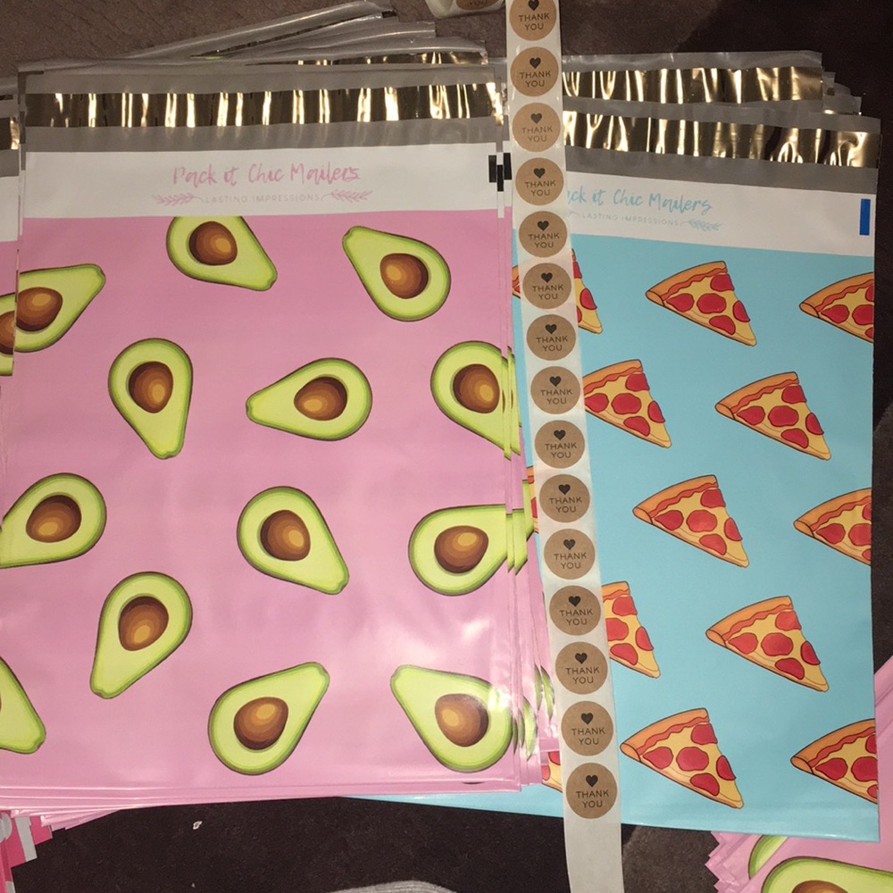 40 Unique 10x13 Poly Mailers